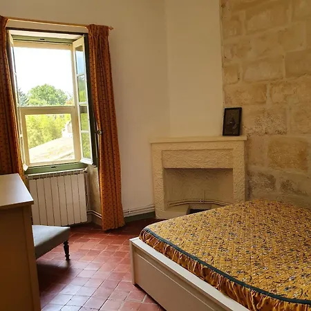 Apartament Maison De Charme Avec Piscine Wi-fi 10 Personnes Comps (Gard)