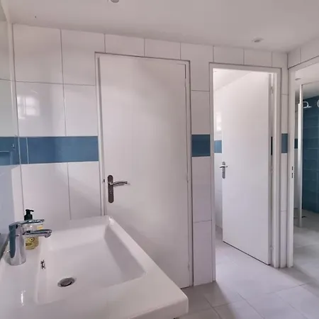 Maison De Charme Avec Piscine Wi-fi 10 Personnes Comps (Gard)